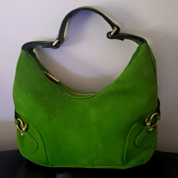 Burberry Handbags - Vintage Burberry London Leather Semi Shoulder Bag